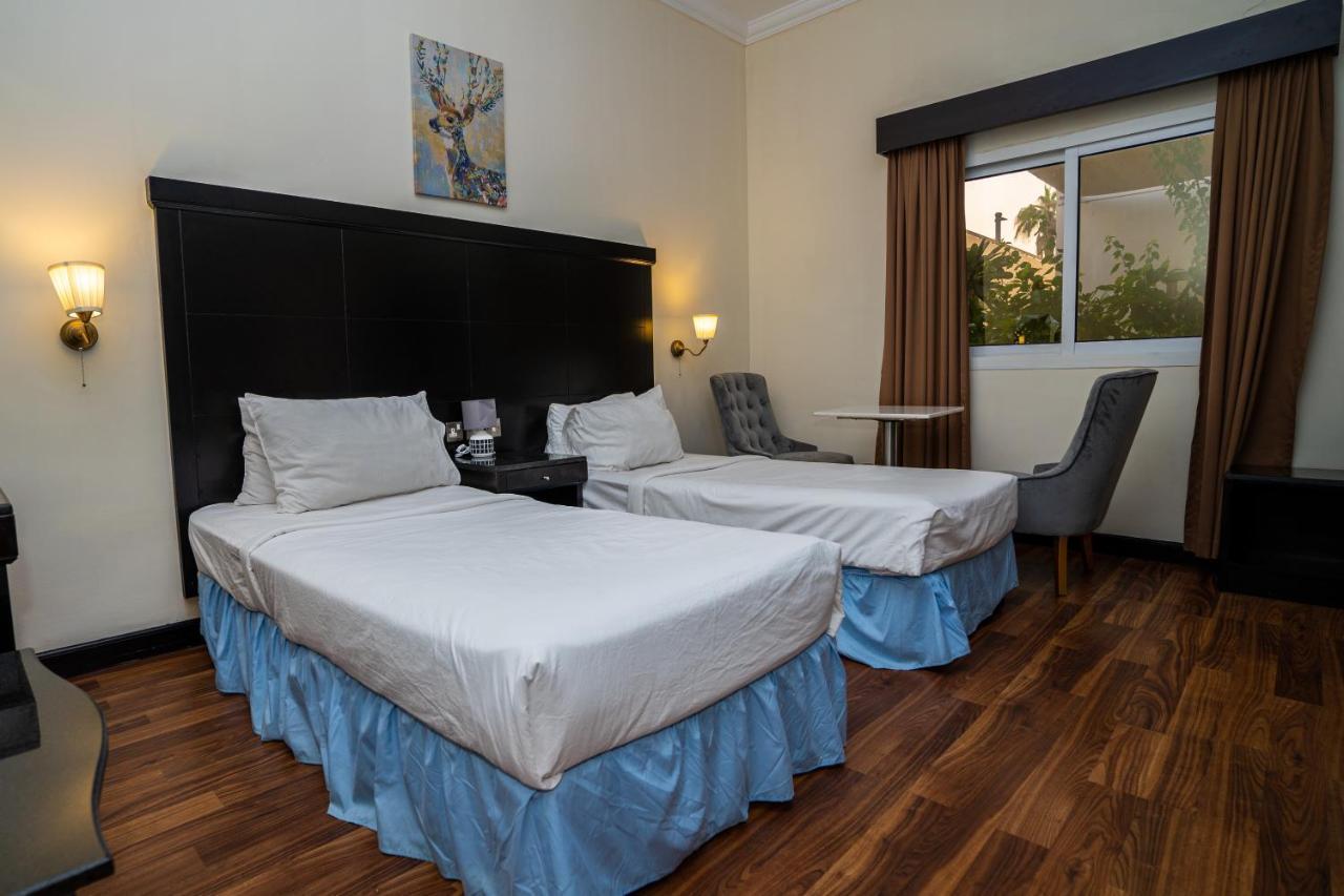 Royal Prestige Hotel Дубай Екстериор снимка