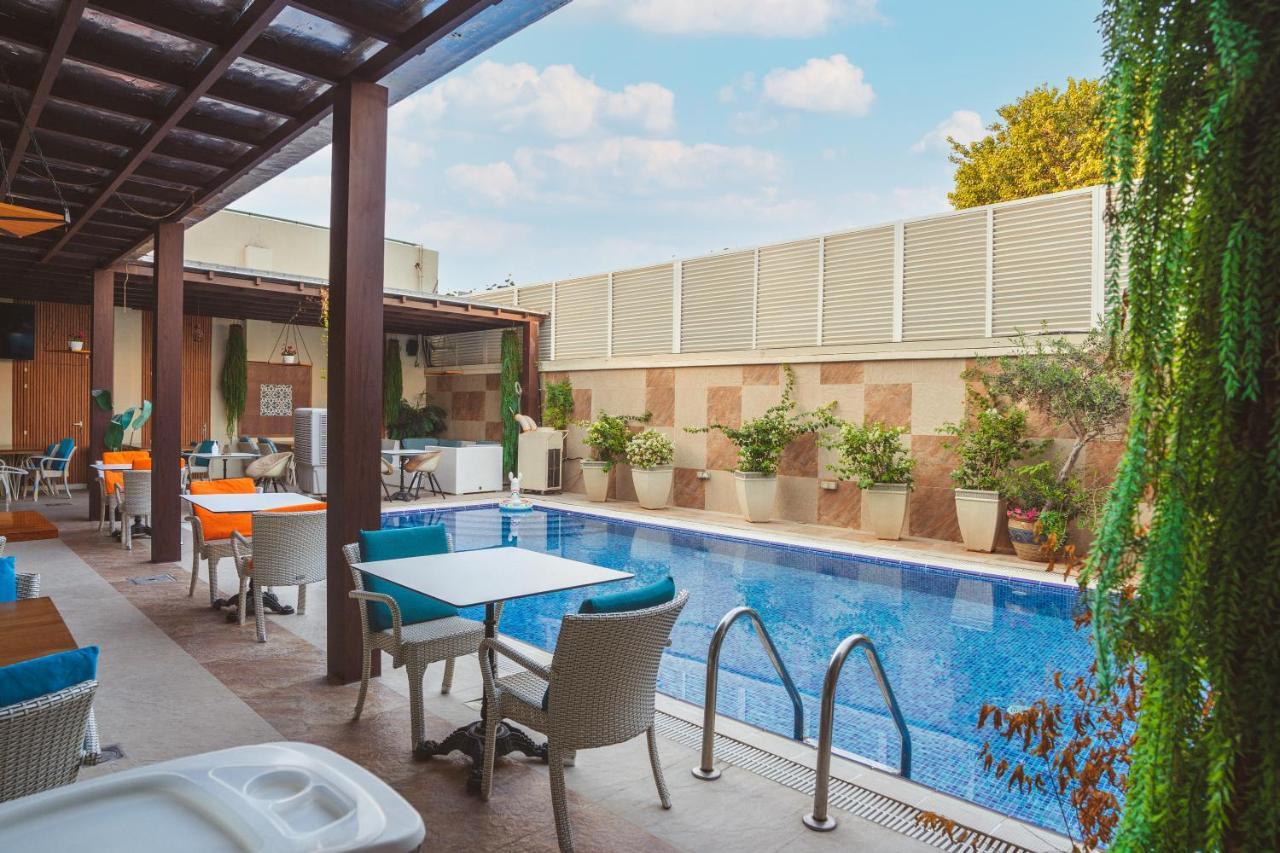 Royal Prestige Hotel Дубай Екстериор снимка